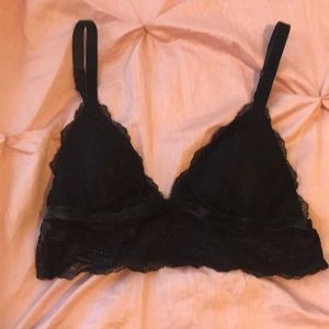 Black lace Victoria’s Secret bralette